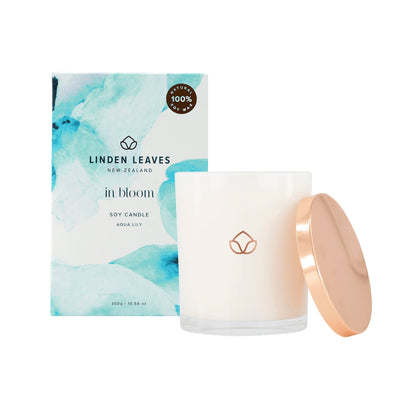 In blood soy candle