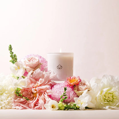 In blood soy candle